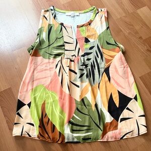 Loft Tropical Top